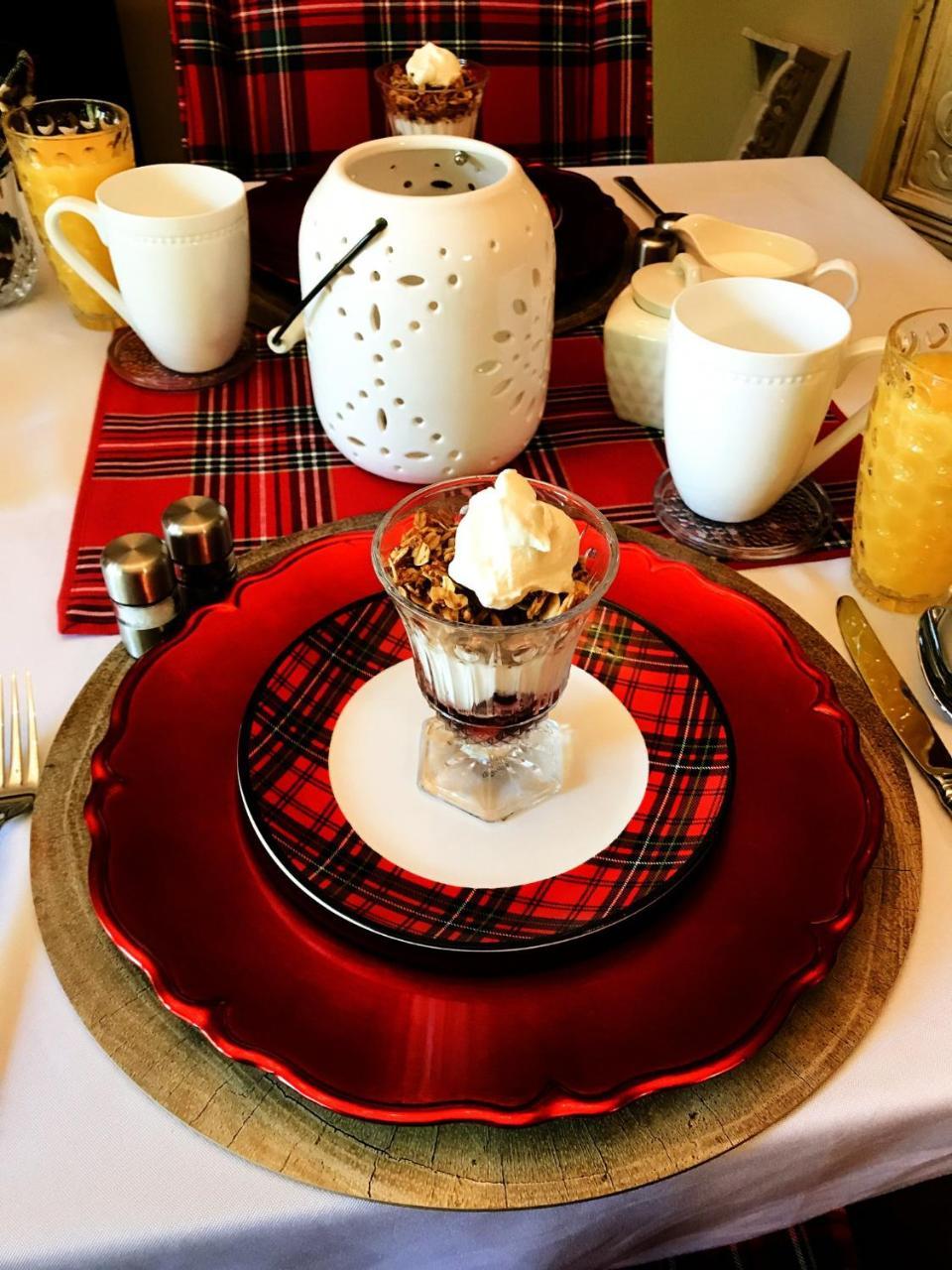 The Tartan House Bed & Breakfast Ajax Eksteriør billede